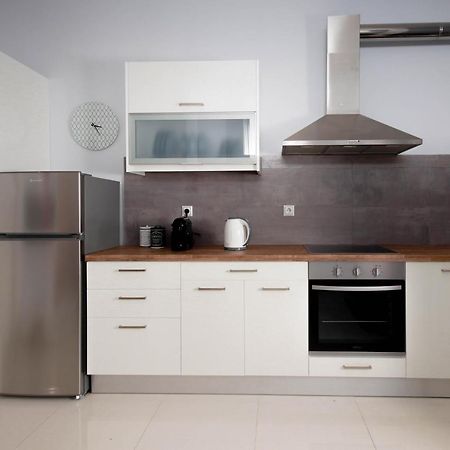 Twin Lofts Ταξιαρχών, A Kalamatastay Property Eksteriør bilde