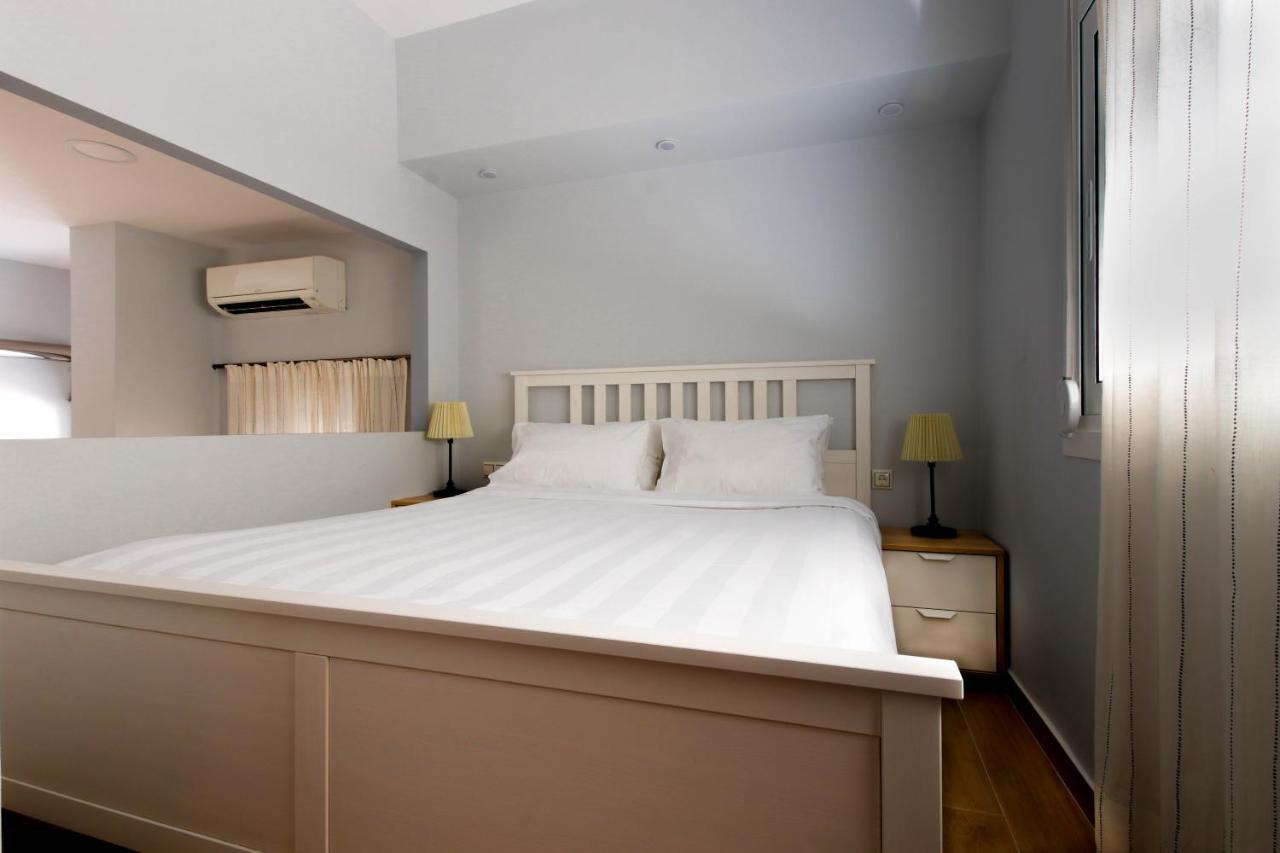 Twin Lofts Ταξιαρχών, A Kalamatastay Property Eksteriør bilde