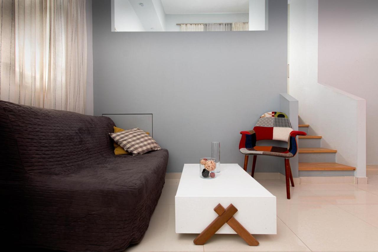 Twin Lofts Ταξιαρχών, A Kalamatastay Property Eksteriør bilde